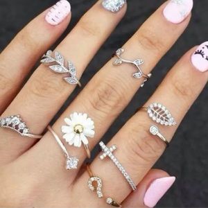 2/$10 NEW! Boho 3 Piece Ring Set Feather Crystal Cute